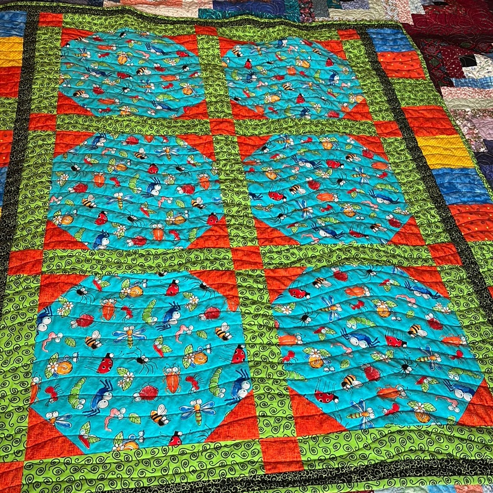 EUC Large Homemade Baby/Toddler/Child’s Quilt